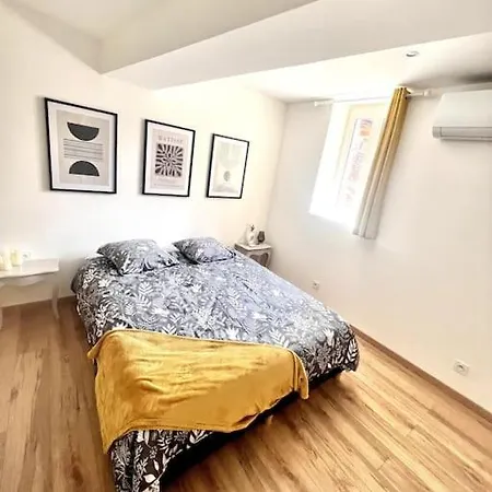 Cosy *